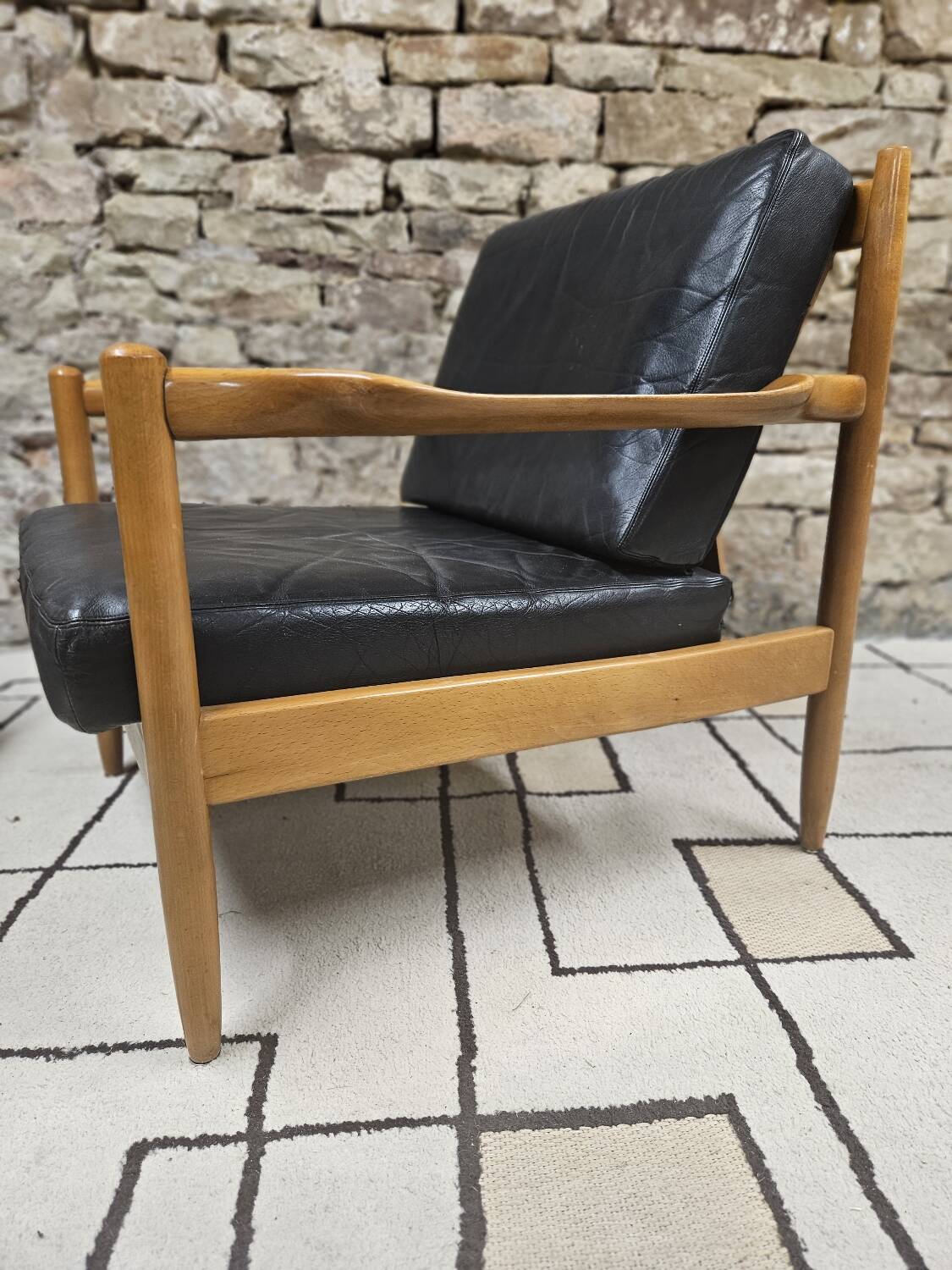 Paire de faureuil Scandinave cuir 1970"