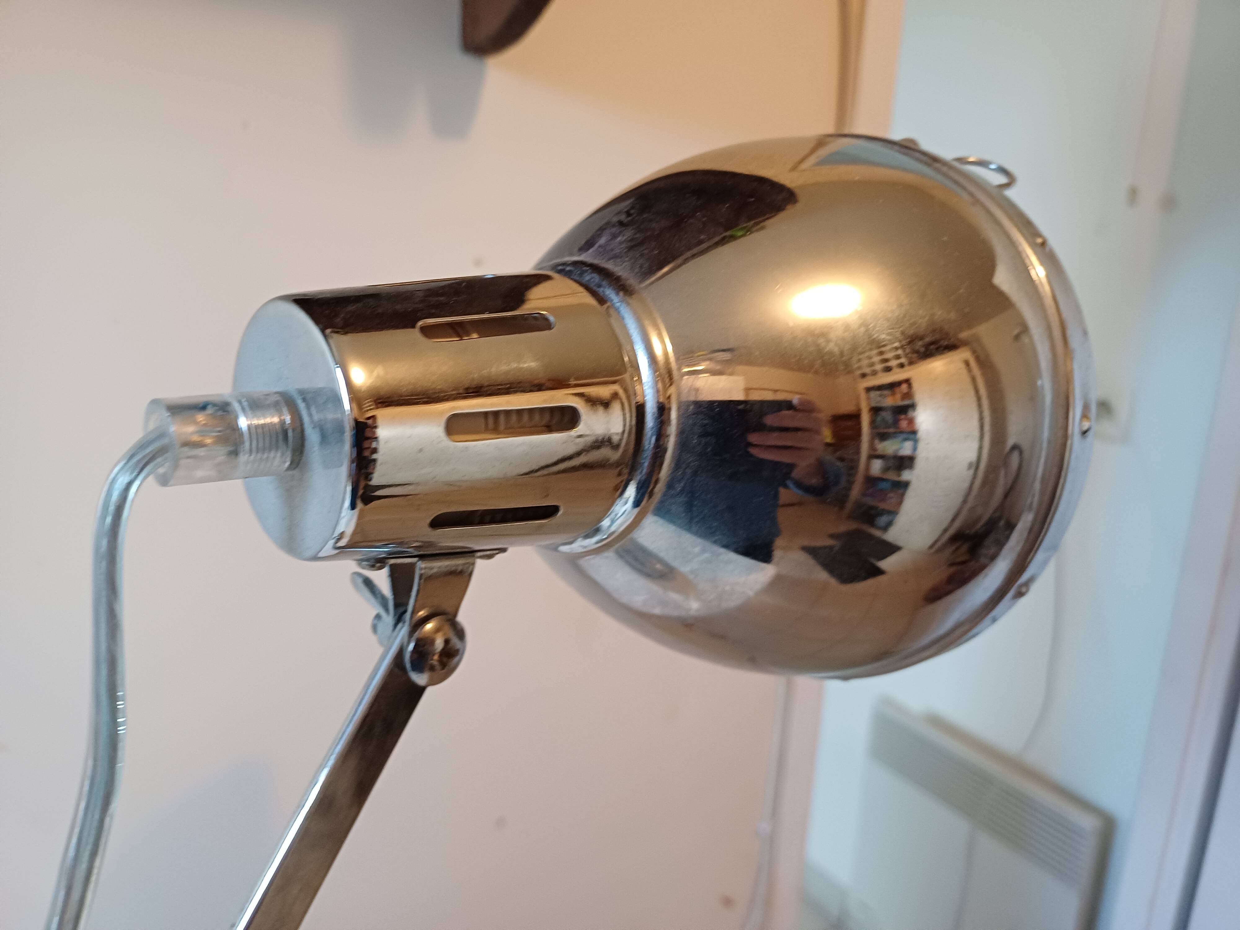 Vintage Chrome Metal Lamp