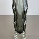 Vase Sommerso en verre à facettes Extra Large Mandruzzato Fabriqué à Murano, Italie années 1970