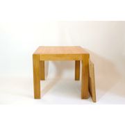 Table à manger en pin à rallonges des années 1980.