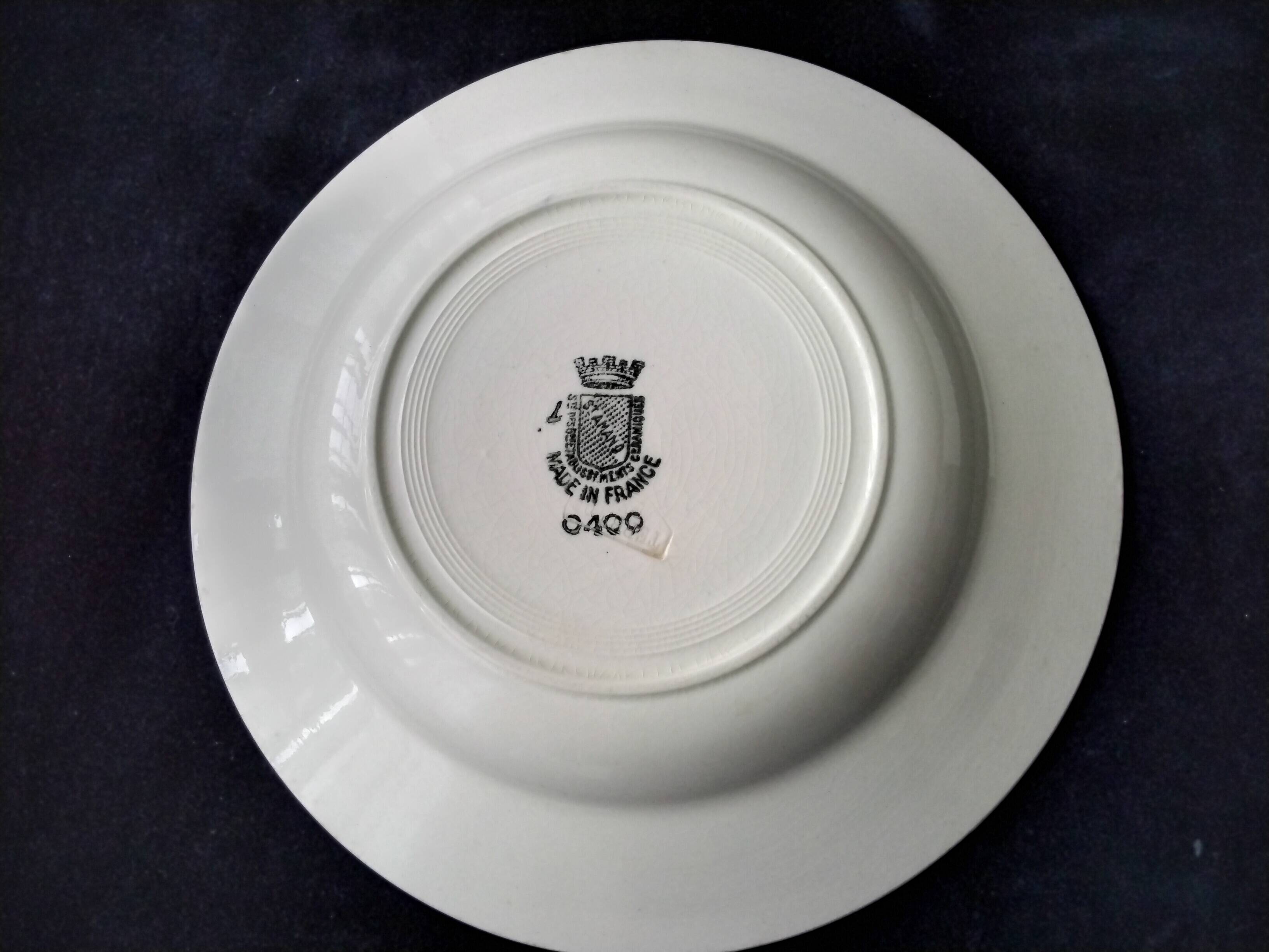 6 Saint Amand earthenware soup plates, Art Deco style