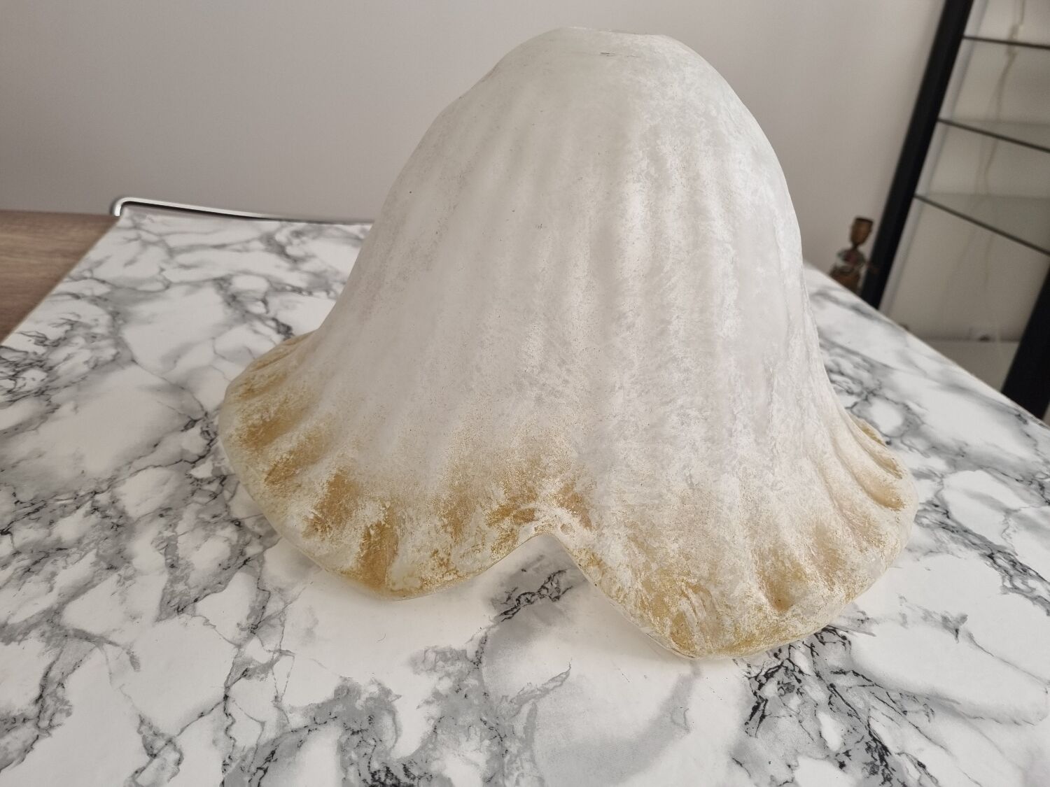 Paire d'abat-jours en verre vintage