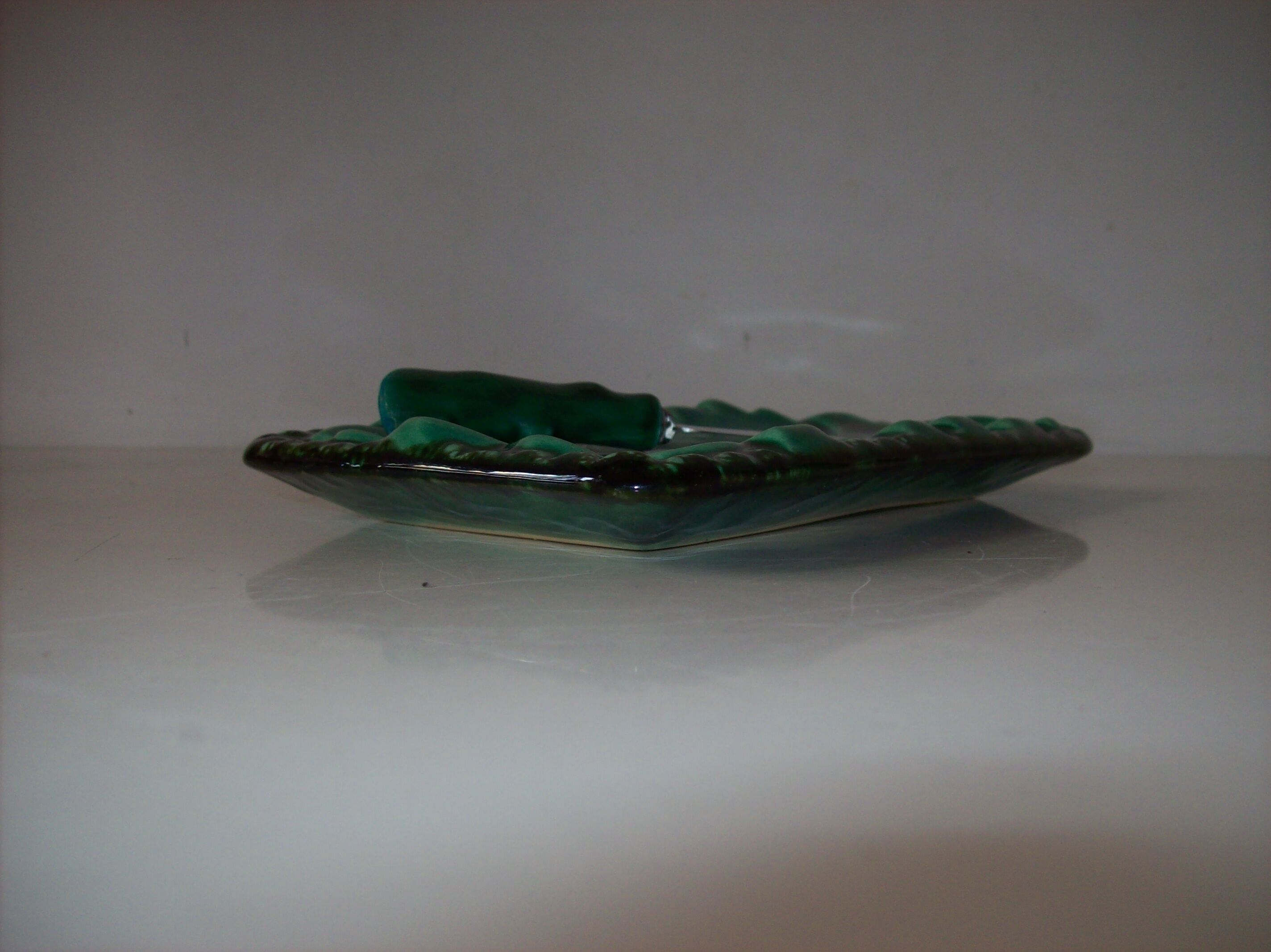 Butter dish