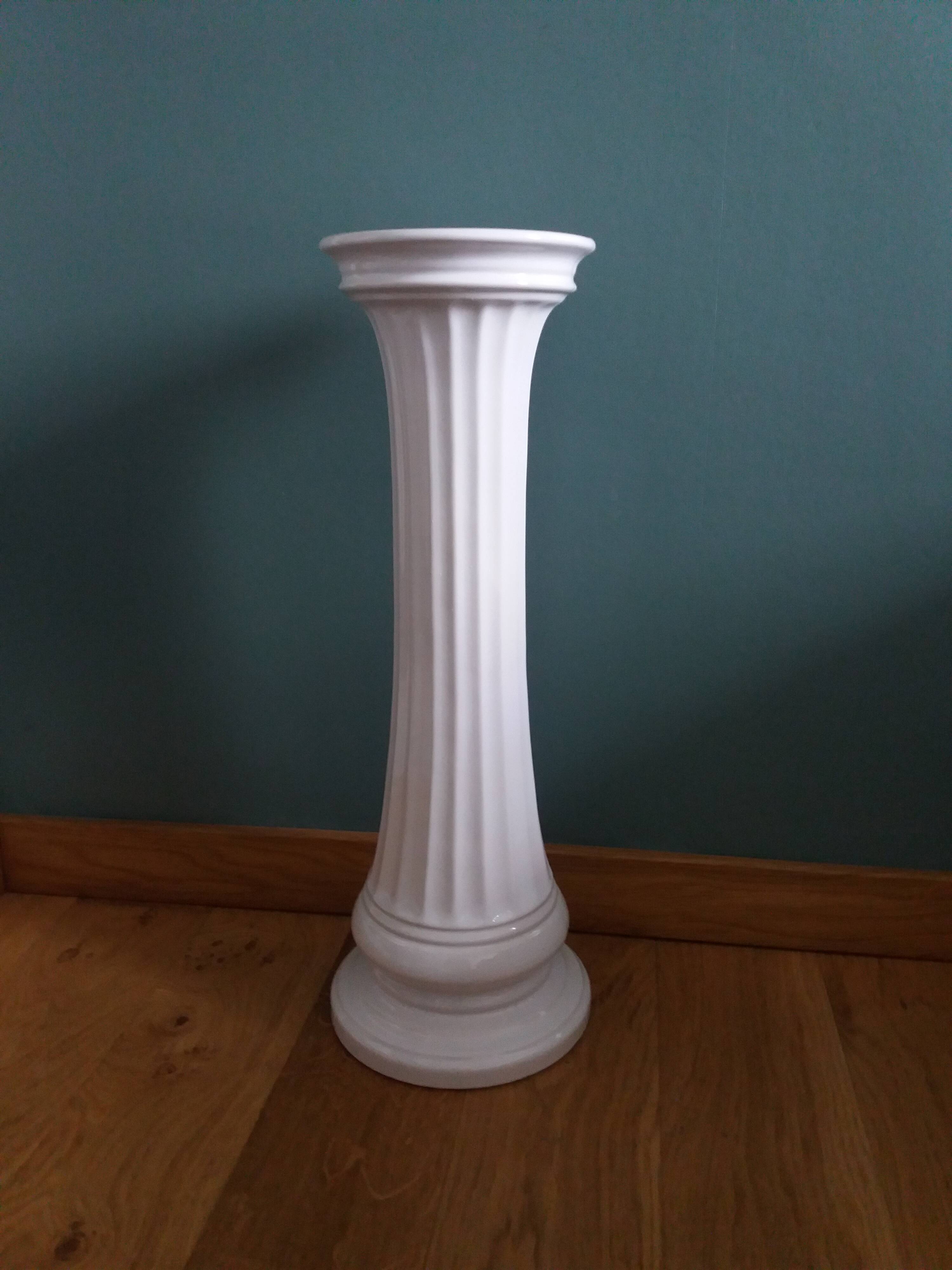 Ceramic column