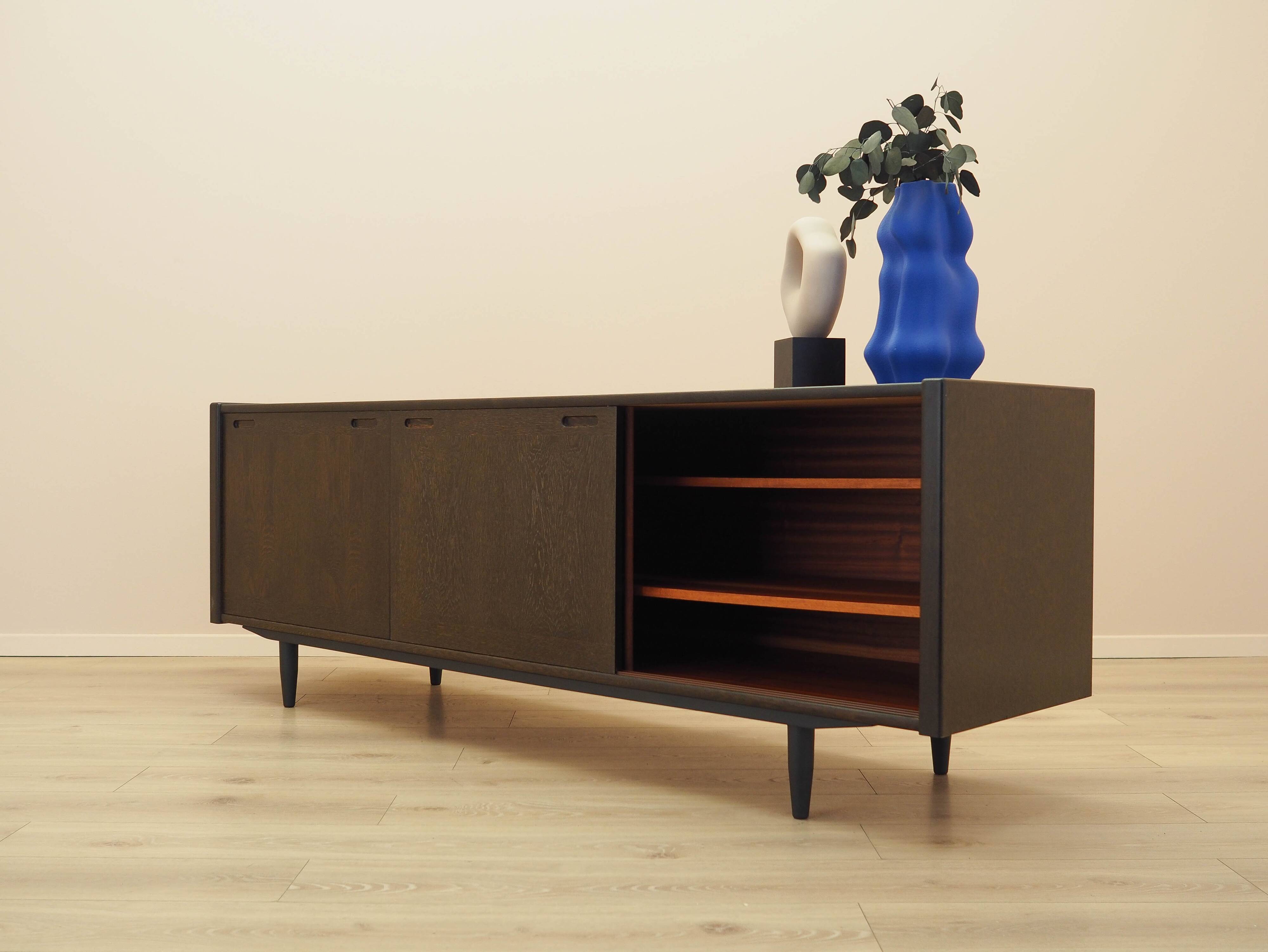 Oak sideboard, Danish design, 1970s, manufactured by Skovby Møbelfabrik