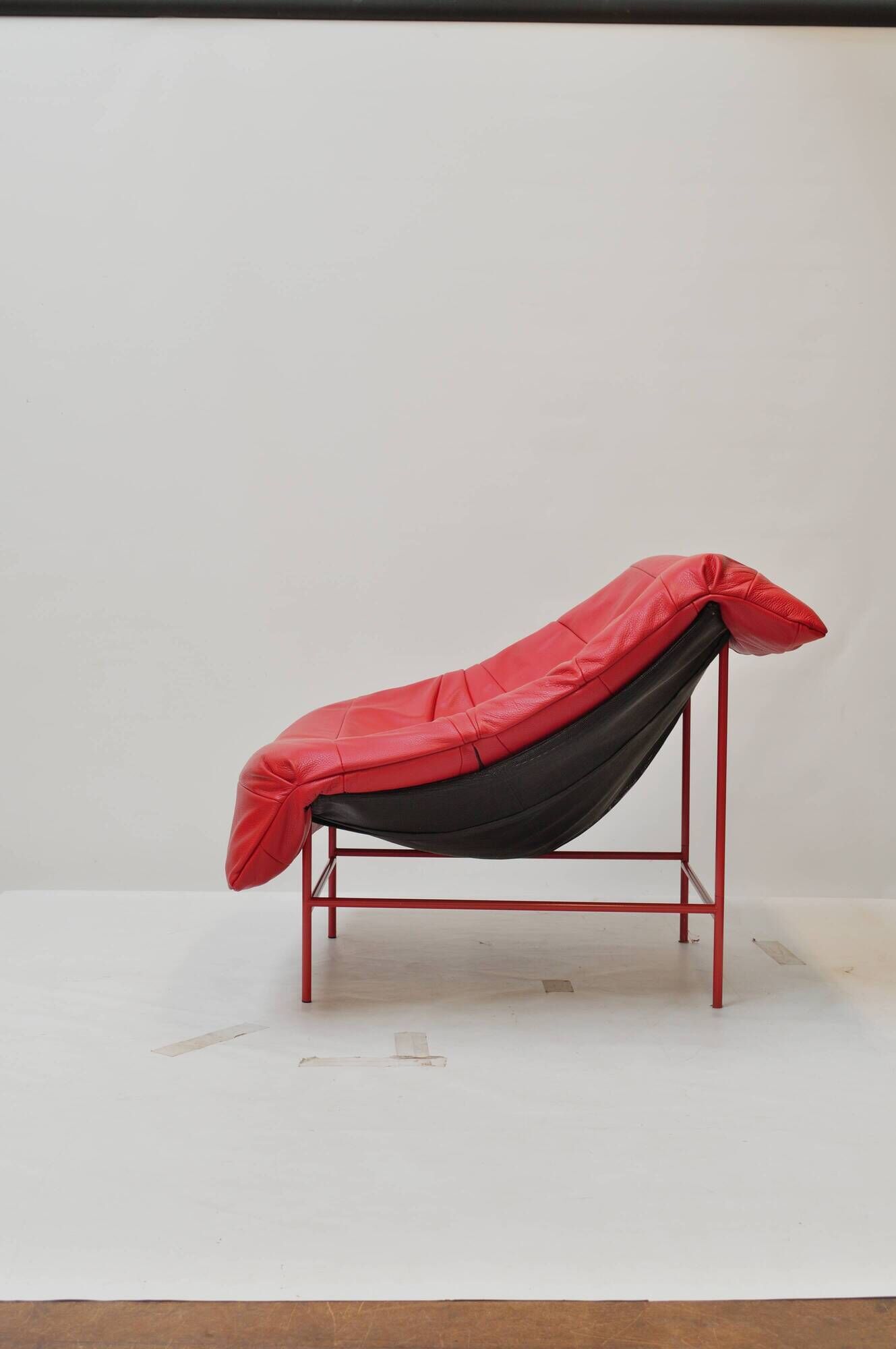Vintage Montis Butterfly lounge chair by Gerard van den Berg in red leather