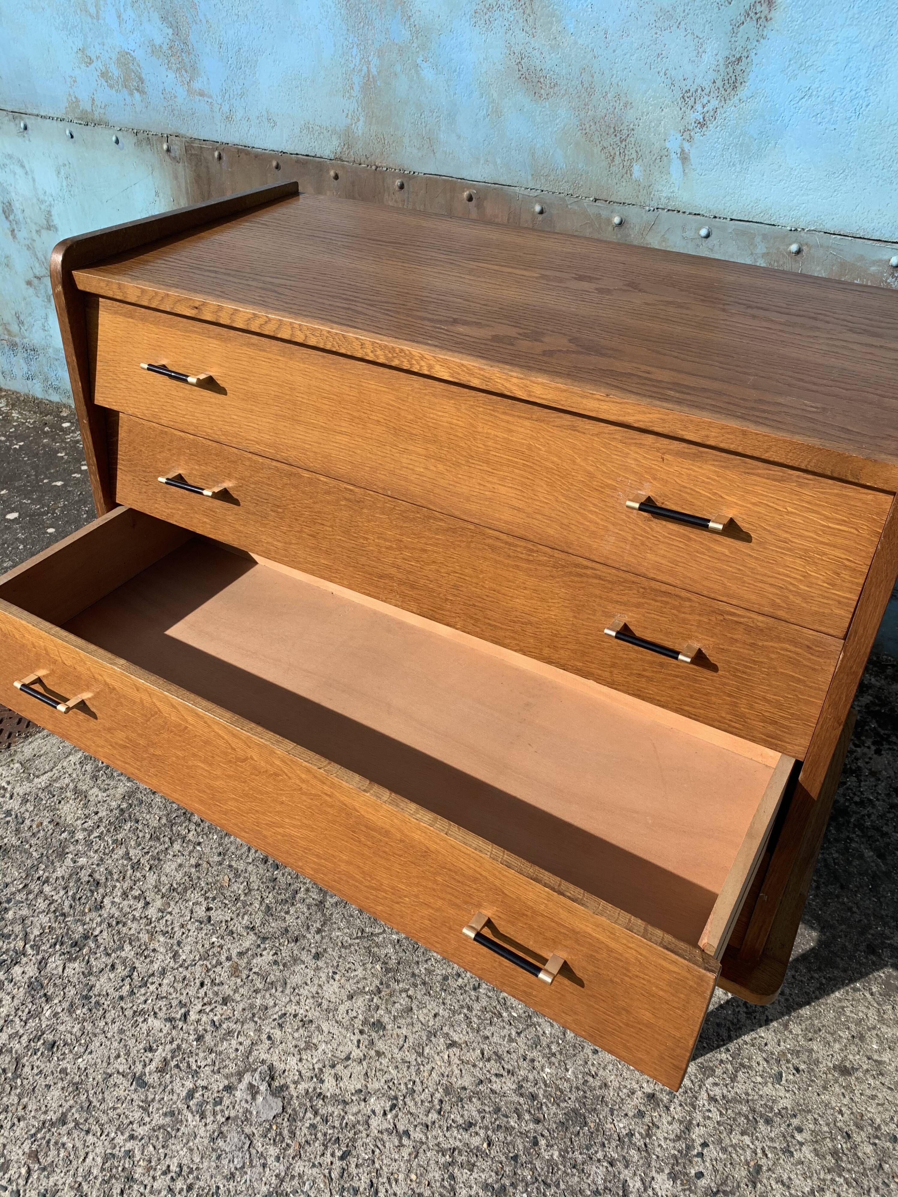 Vintage dresser