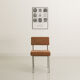 Chaise de bureau avec une structure en acier chromé et dossier large