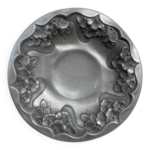 Saladier en métal signé