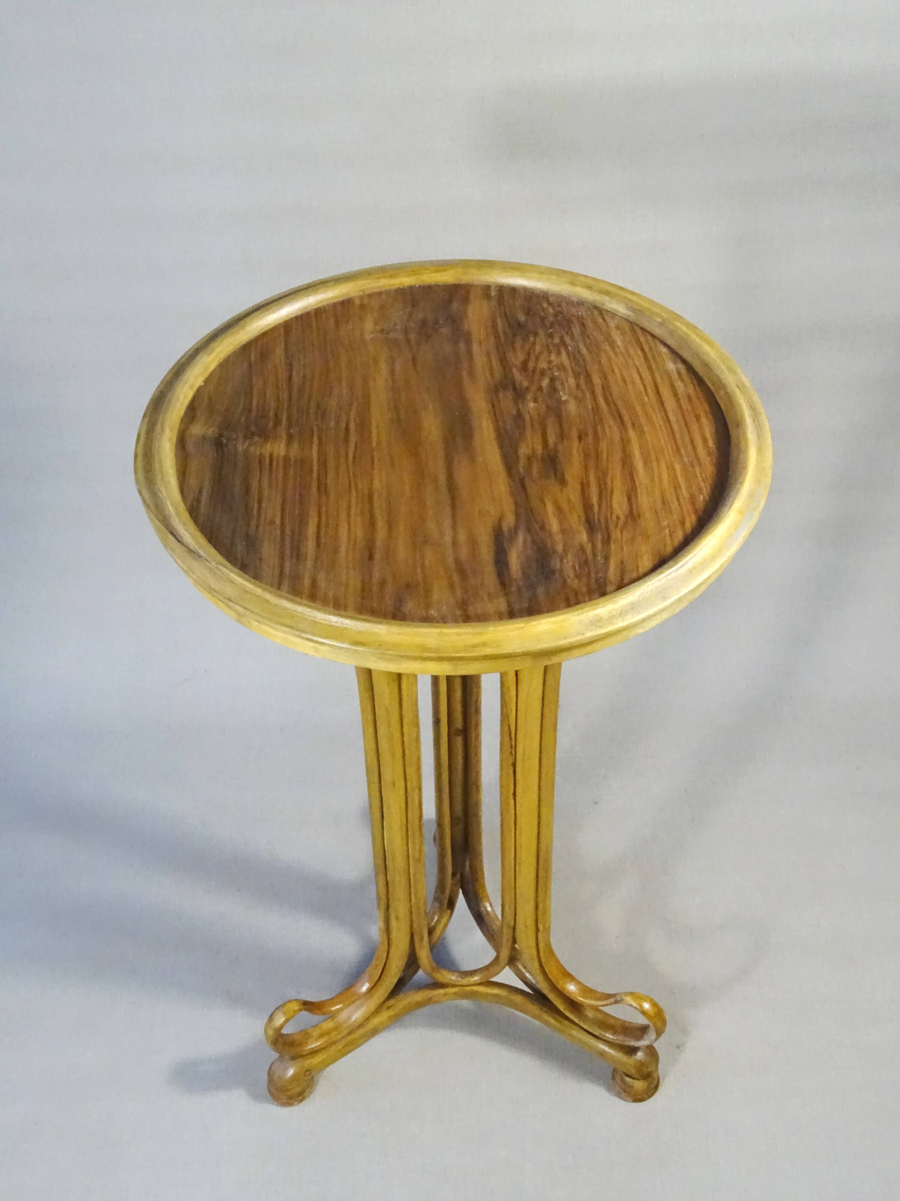 Thonet N°1 Art Nouveau reading table - 1895 -