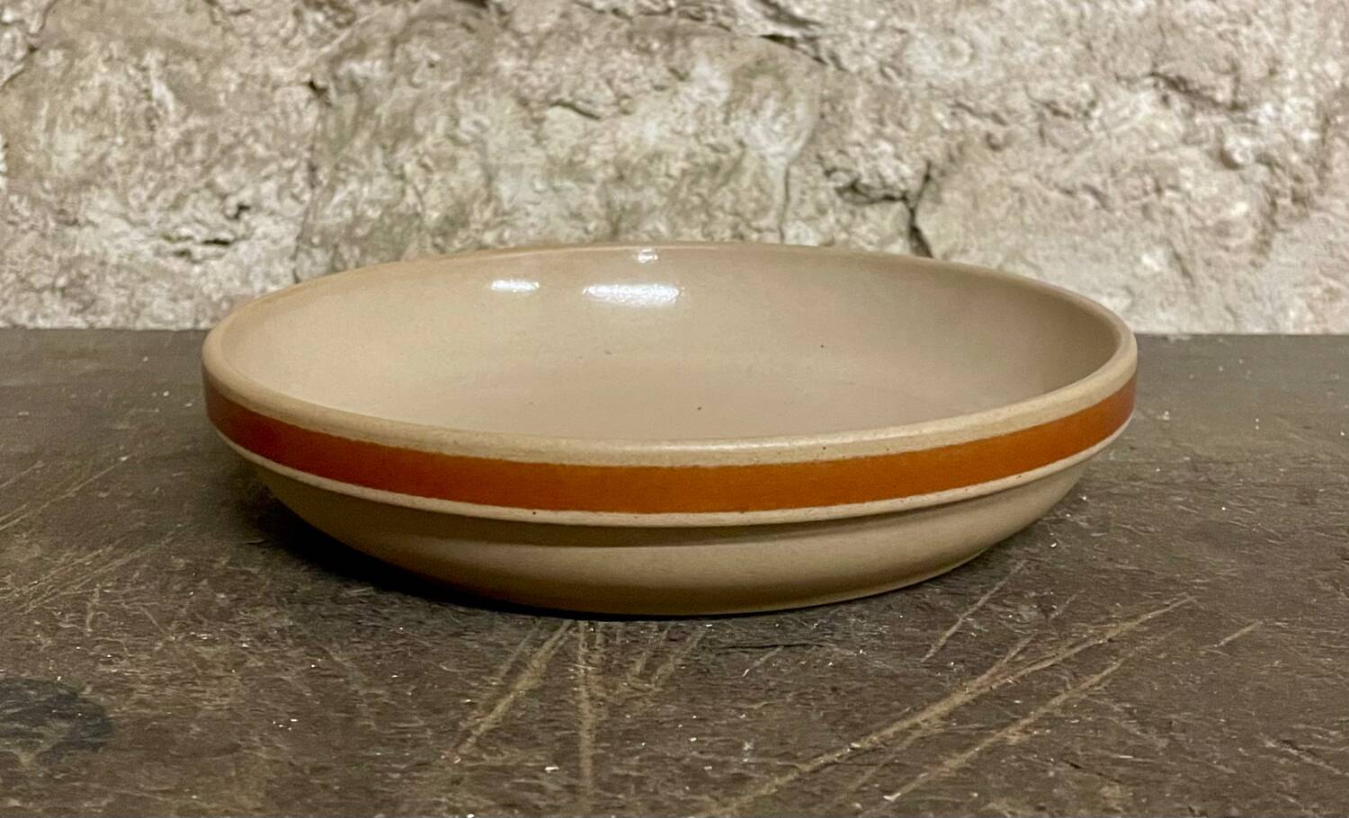 Set of 4 authentic stoneware soup plates signed GIEN