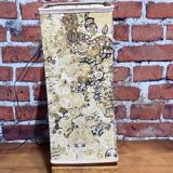 Table lamp in wood and fabric with switch