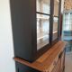 Buffet vitré, vaisselier, bibliothèque ancienne Noir et Bois naturel