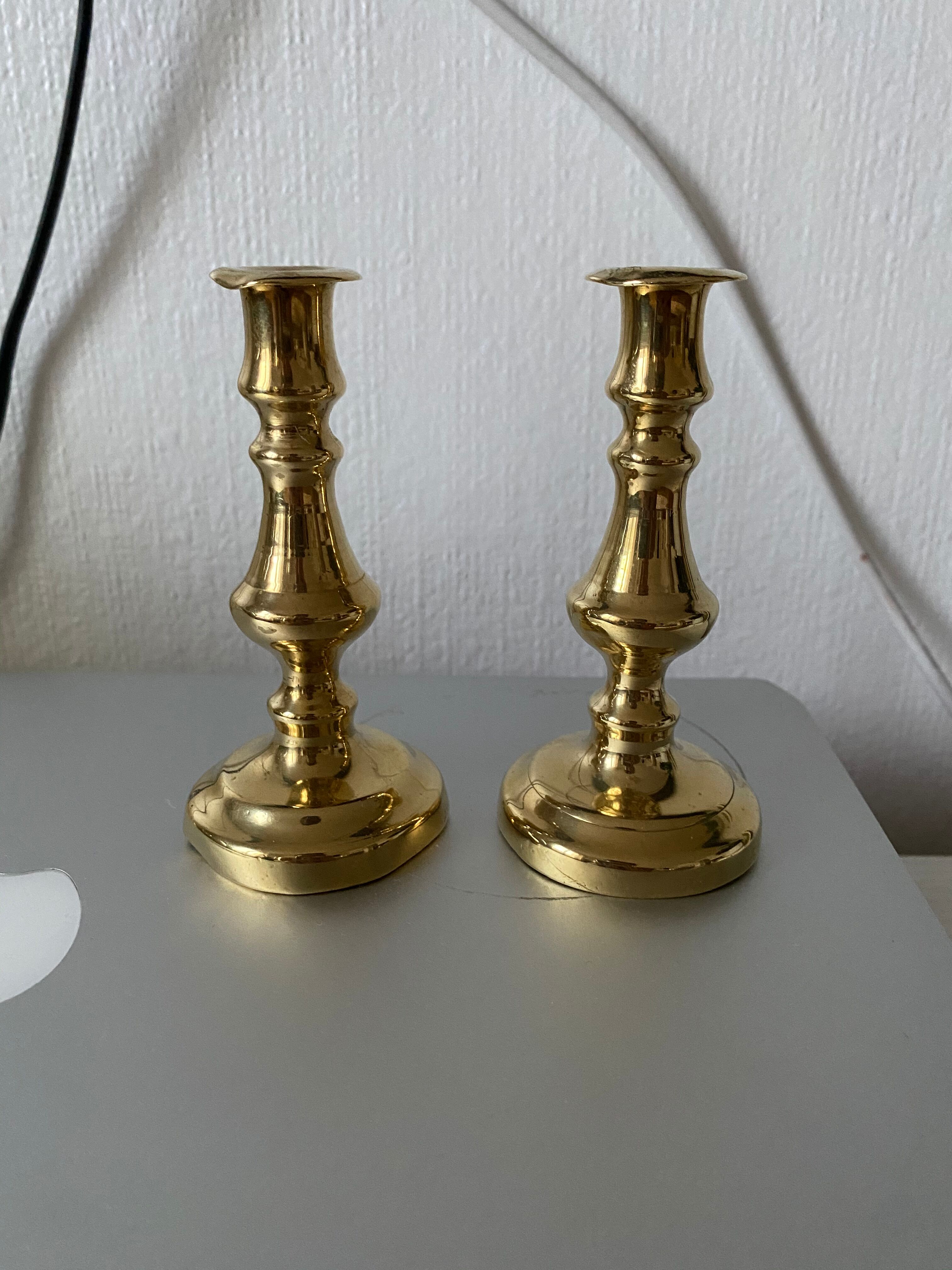 Lot of two ancient chandeliers in golden brass