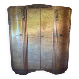 Wardrobe 1920