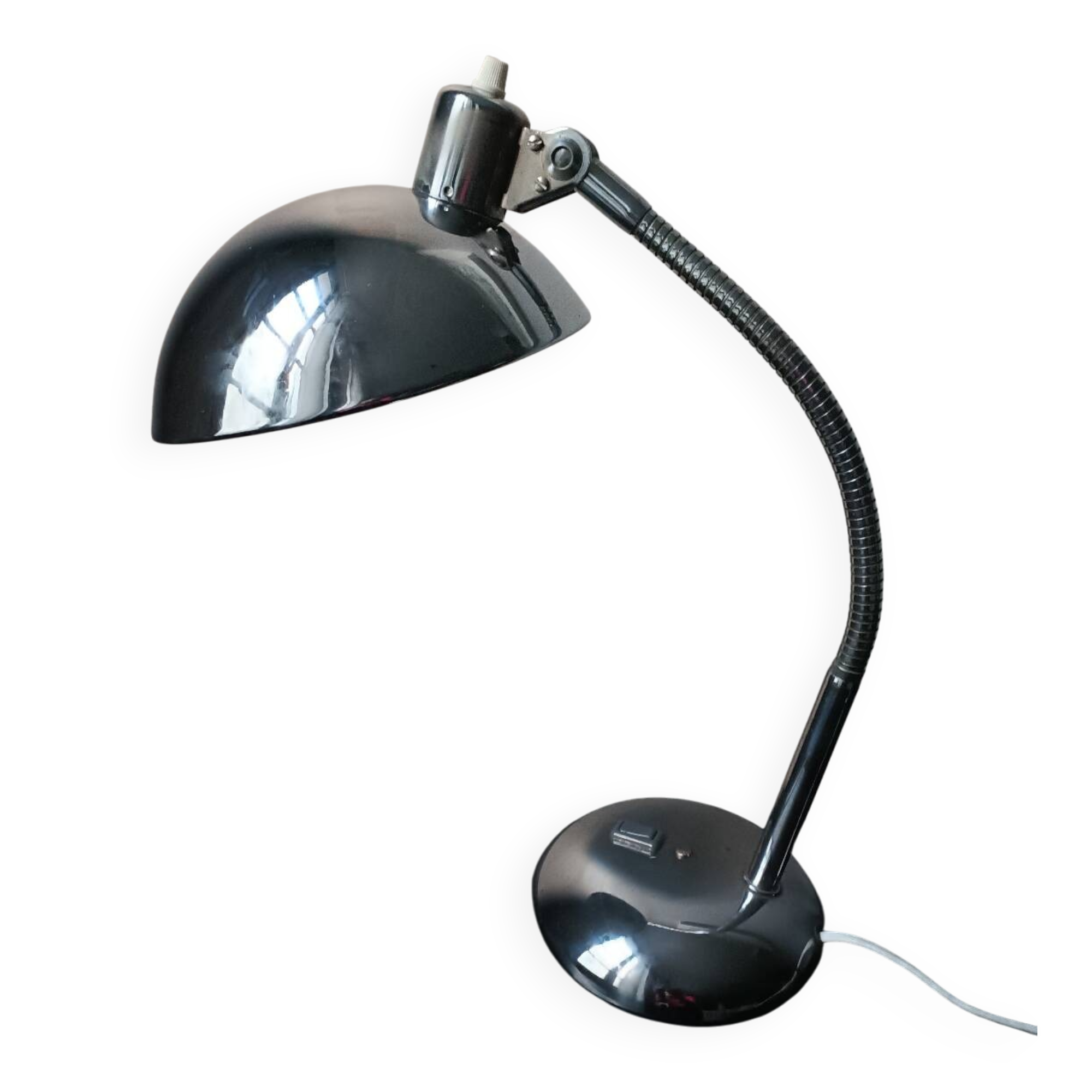 Flexible chrome desk lamp 40'