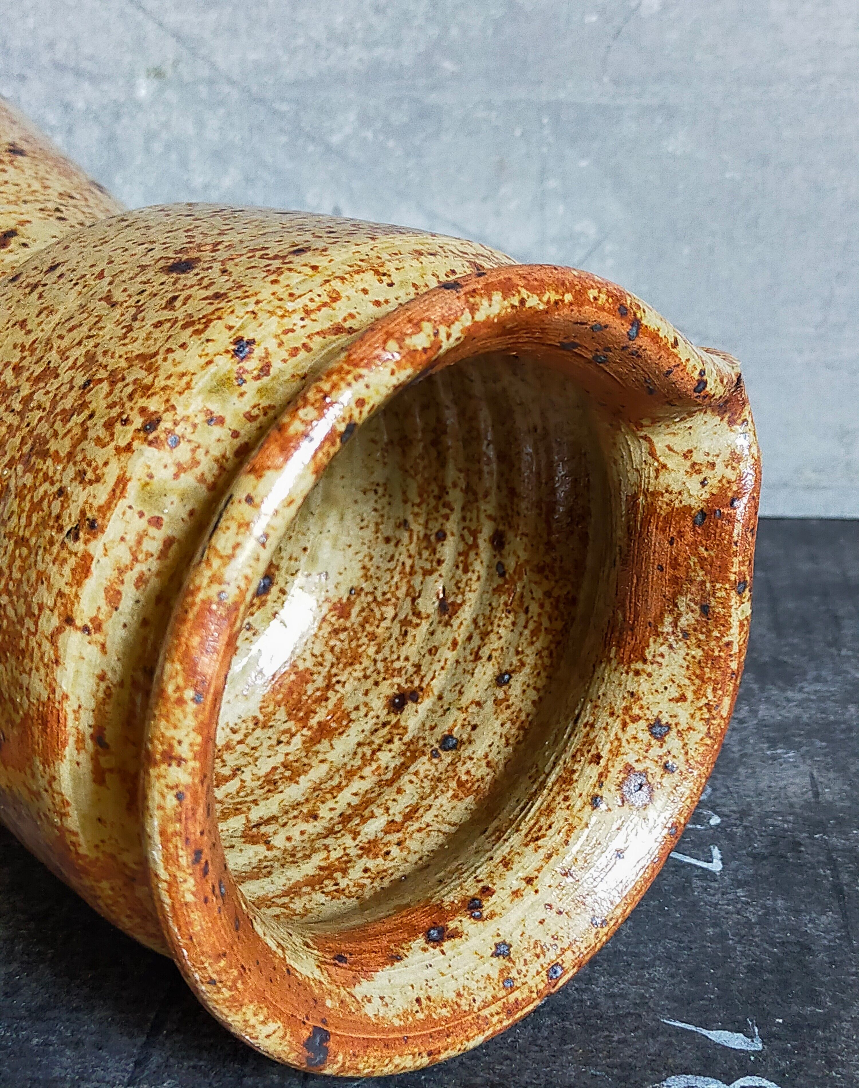 XXL potter's pitcher in Art-populaire pyrite stoneware early twentieth century