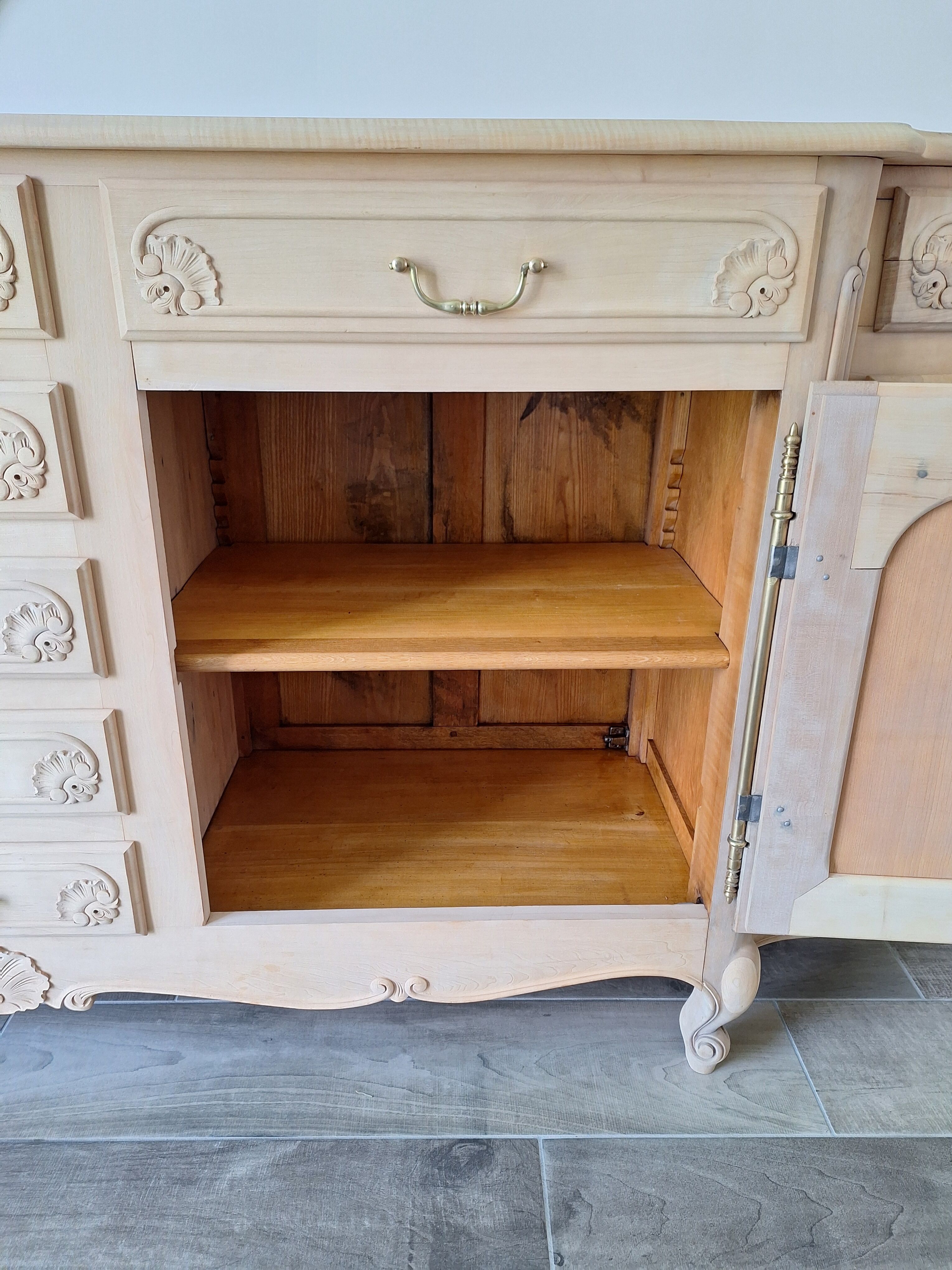 Low buffet in renovated solid cherry wood – Reinterpreted Louis XV style – 250 cm
