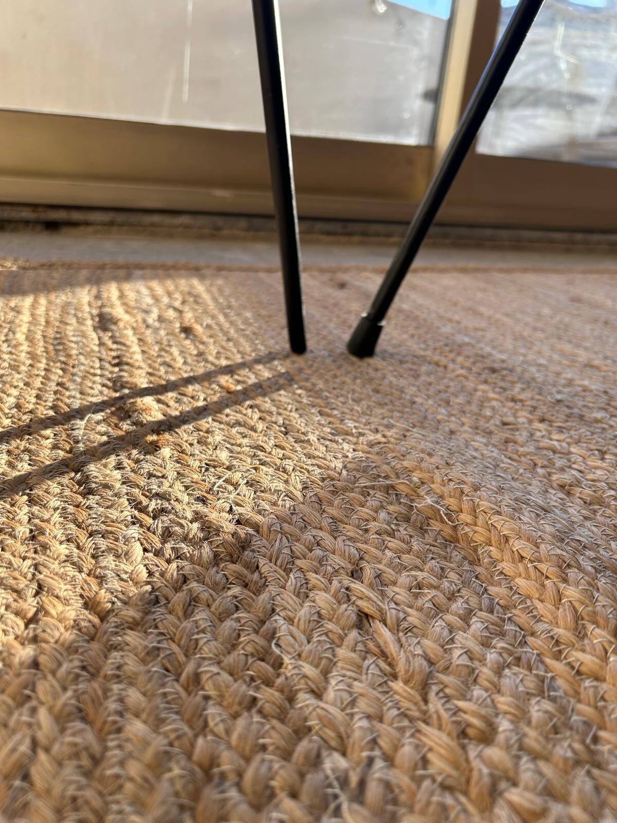 Lot of 4 rattan chairs