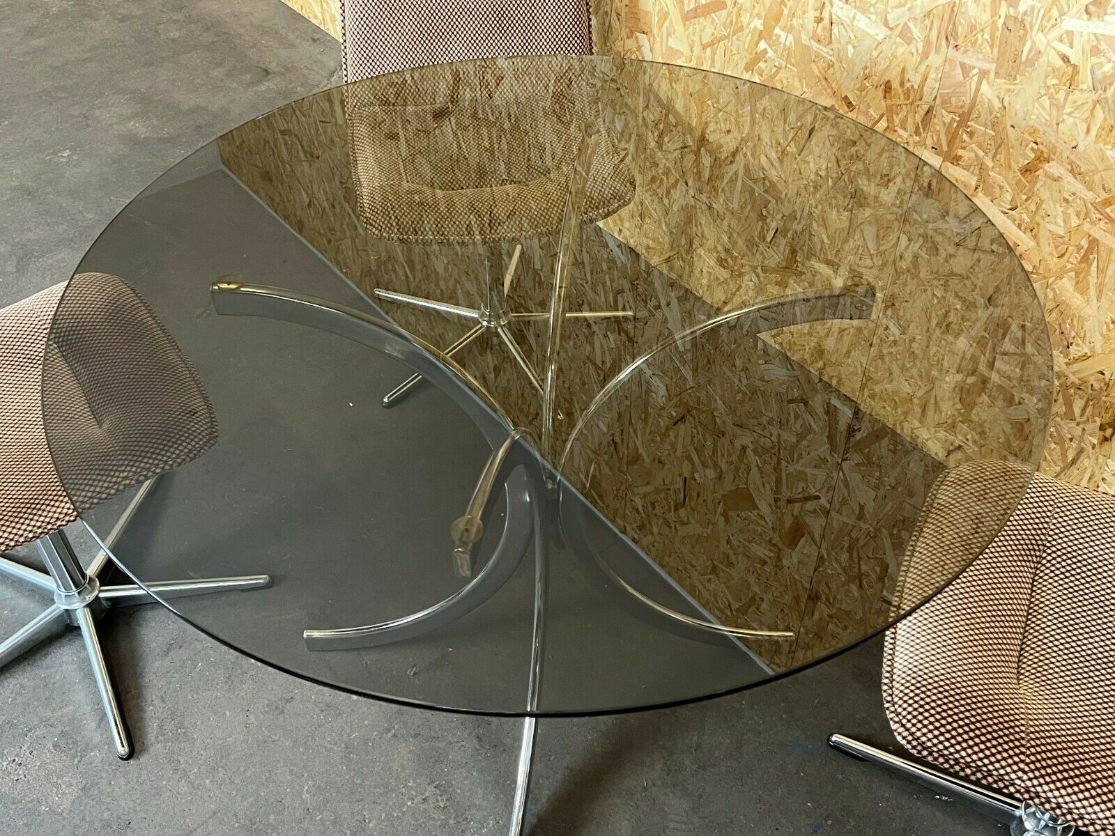 4 chaises & table des années 60