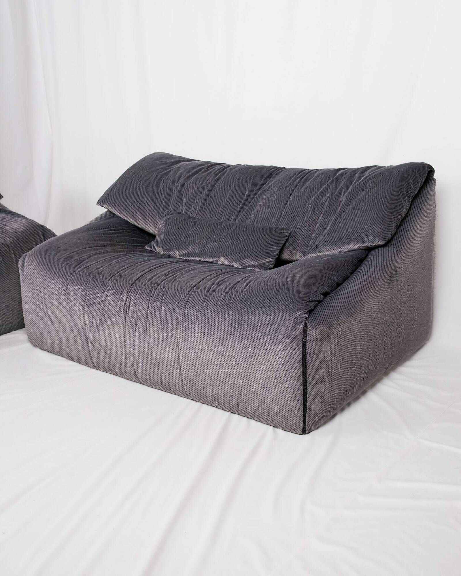 Compact pair of Plumy sofas, Annie Hiéronimus for Cinna, 1980s