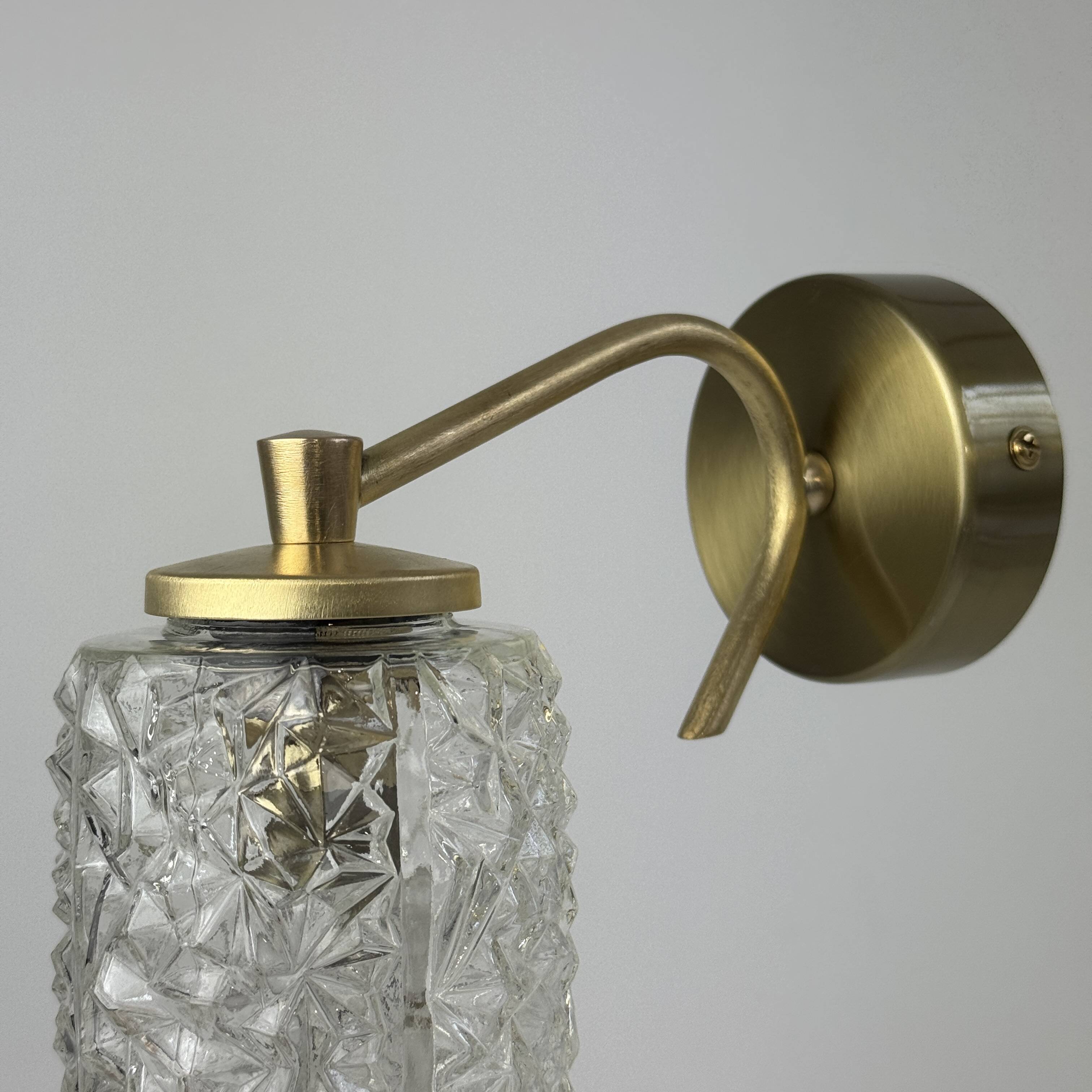 VINTAGE DIAMOND POINT WALL LIGHTS