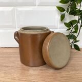 Sandstone salt pot