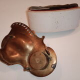 Bronze desk needs partitioned