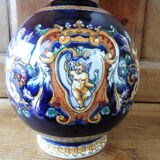 Ceramic lamp signed Gien, Renaissance décor