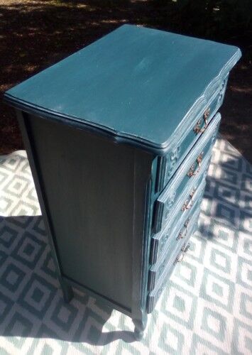 Skated wooden chiffonnier