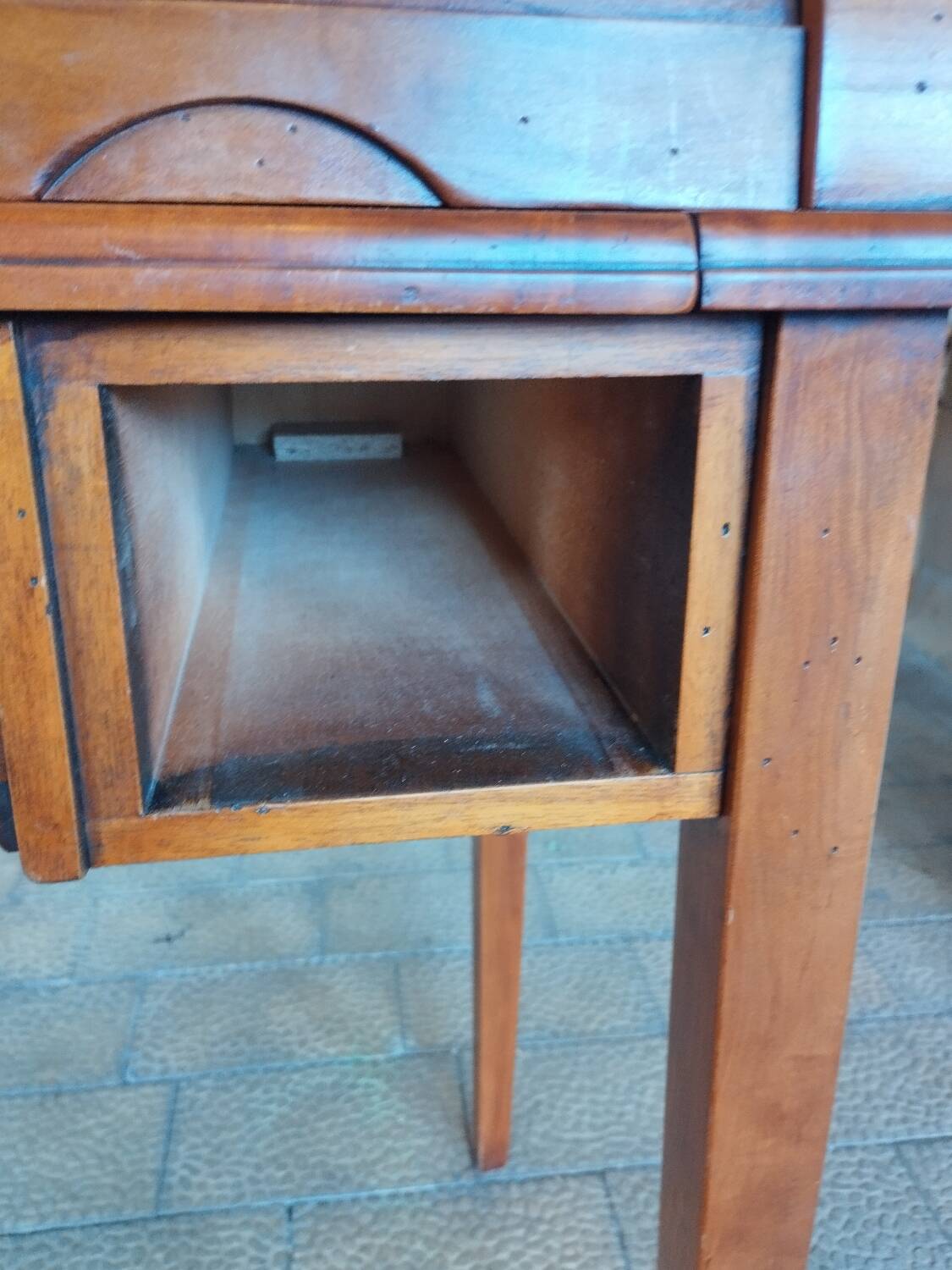 Antique cylindrical desk, Louis XVI style