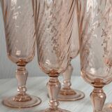 Set of 6 translucent pink twisted glasses