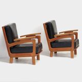 Ensemble de deux fauteuils lounge vintage en cuir noir et structure en chêne, 1960-70