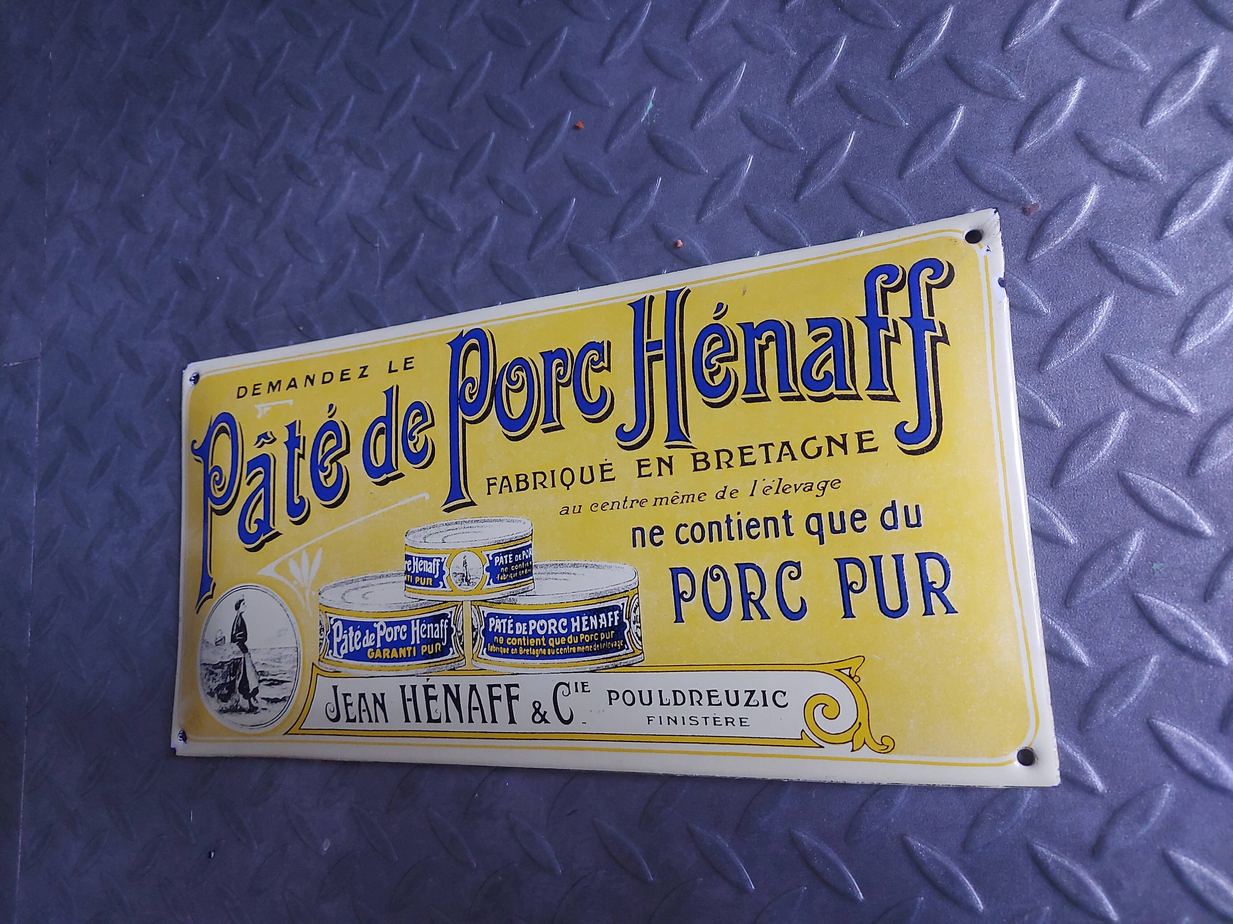 Domed enamelled plate henaff pork paste