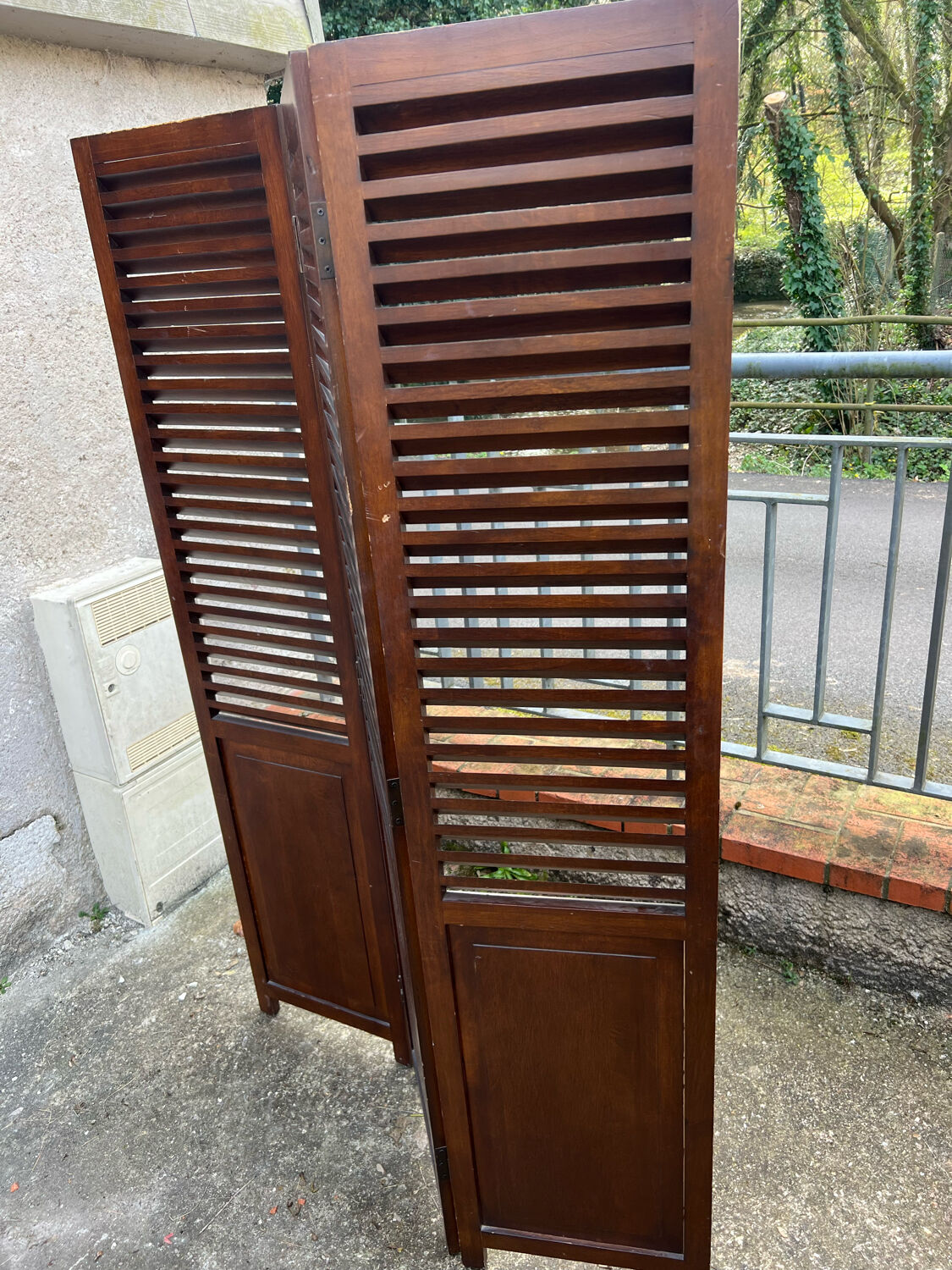Exotic wood screen colonial style