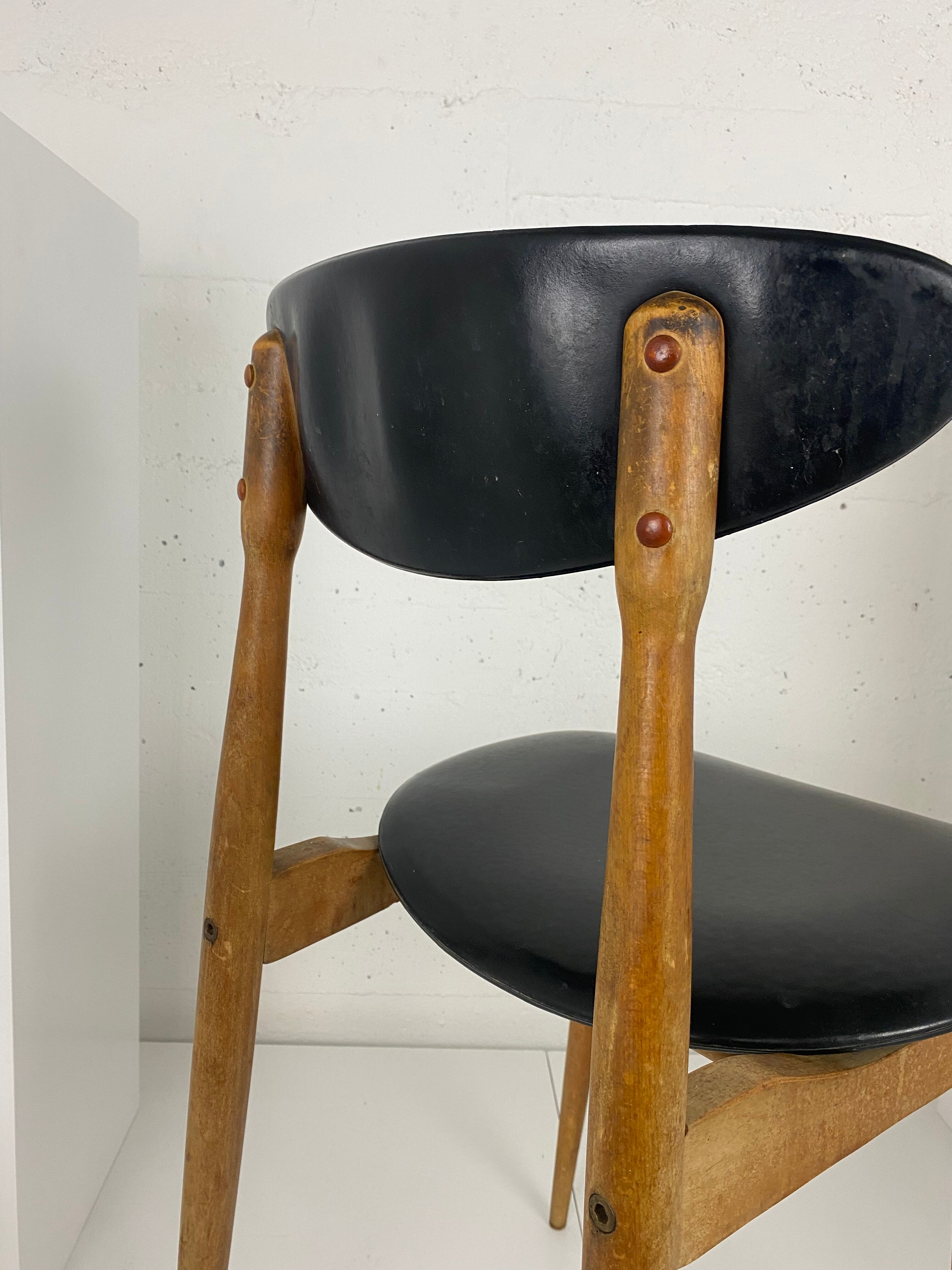 Unicorn chair from Baumann