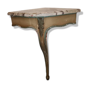 Colonne d'angle en bois