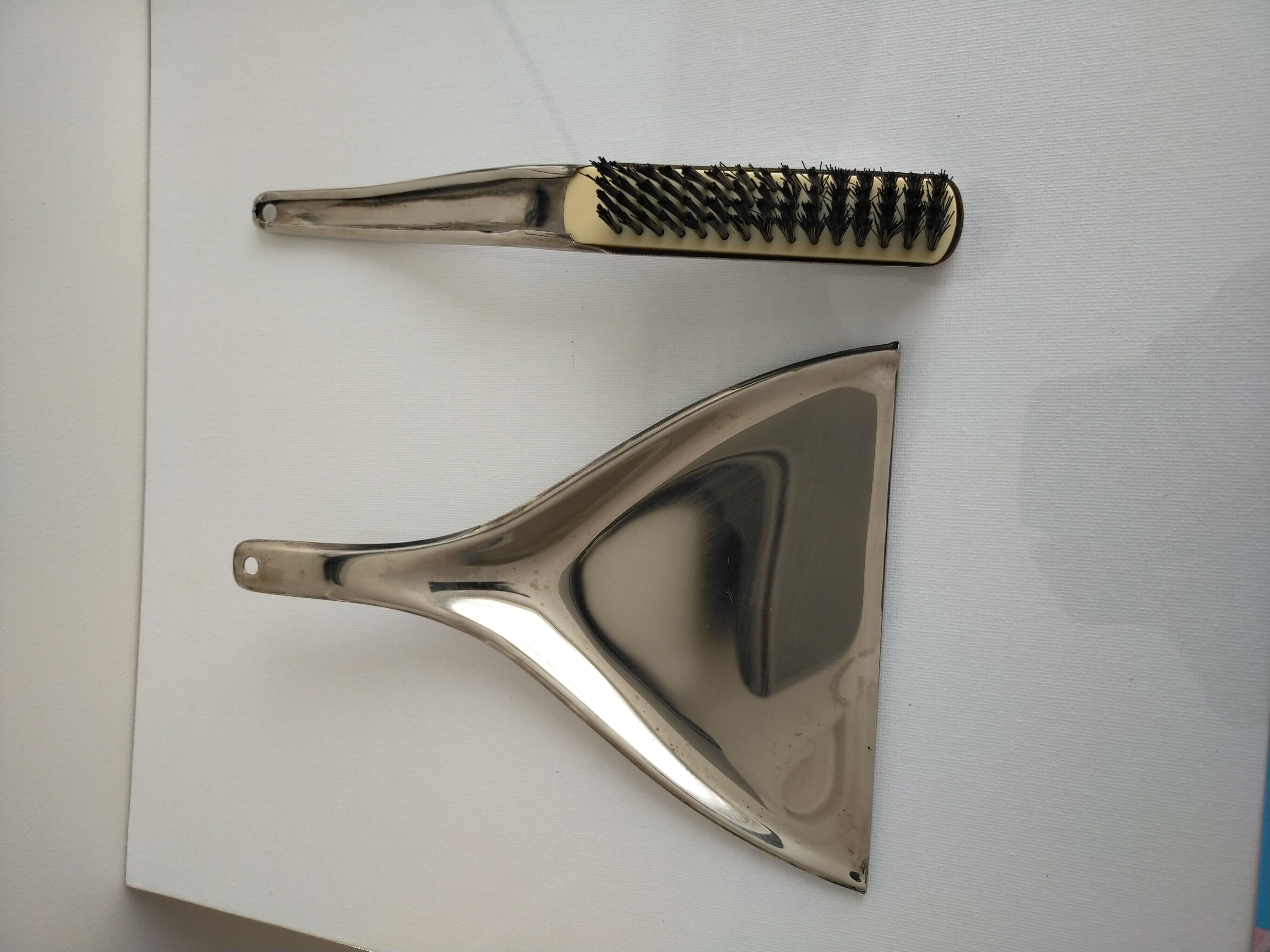 Stainless steel shovel brush assembly