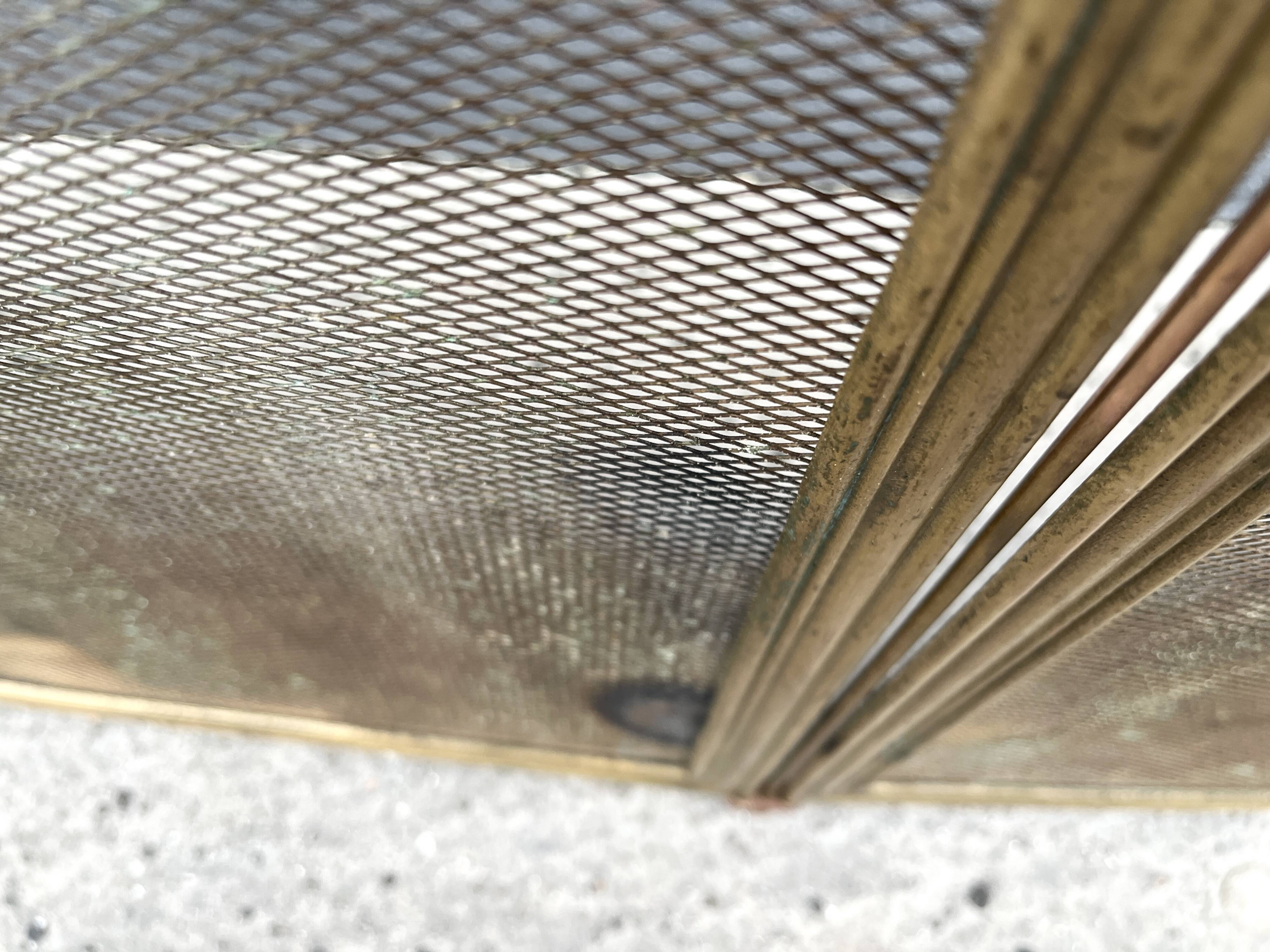 Antique brass fireplace screen from the 1920s, 4-panel fireplace screen