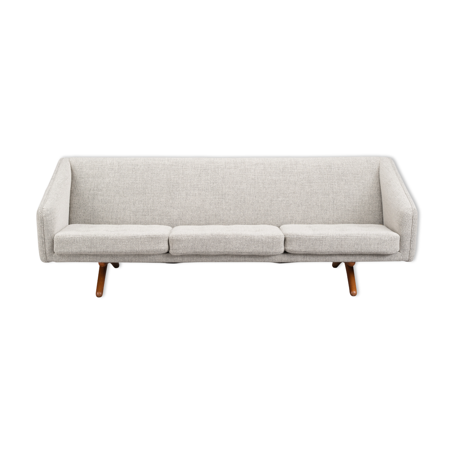 Danish midcentury modern ML-90 reupholstered sofa by Illum Wikkelsø for Michael Laursen, 1960s