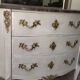 Commode patinée style Louis XV