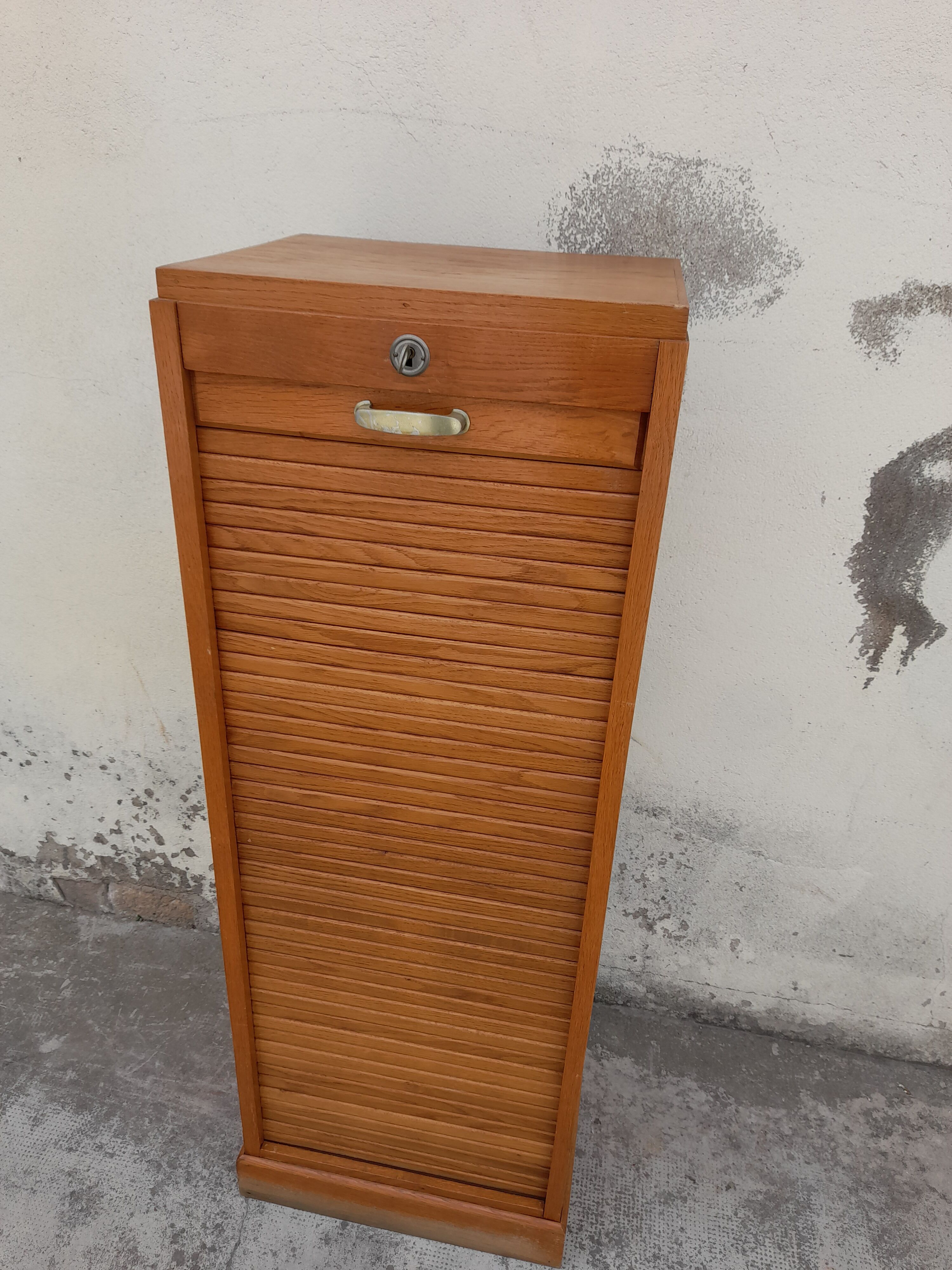 Old curtain cabinet cabinet
