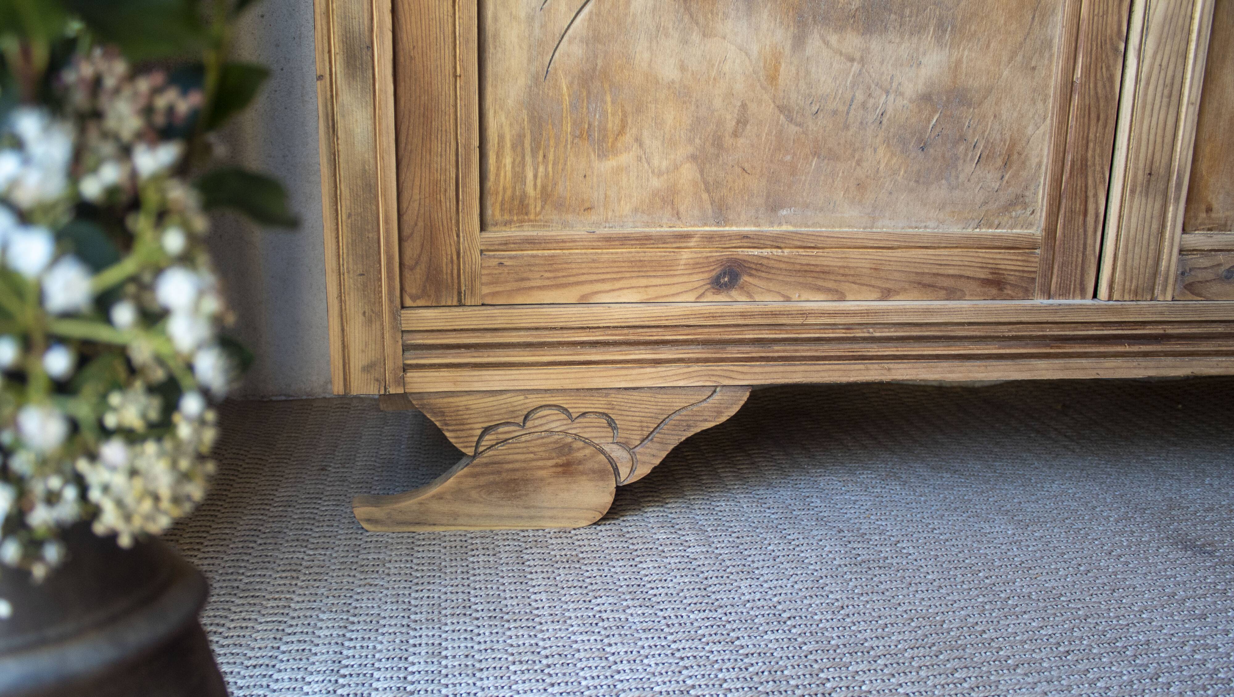 Buffet bas Art déco en bois massif