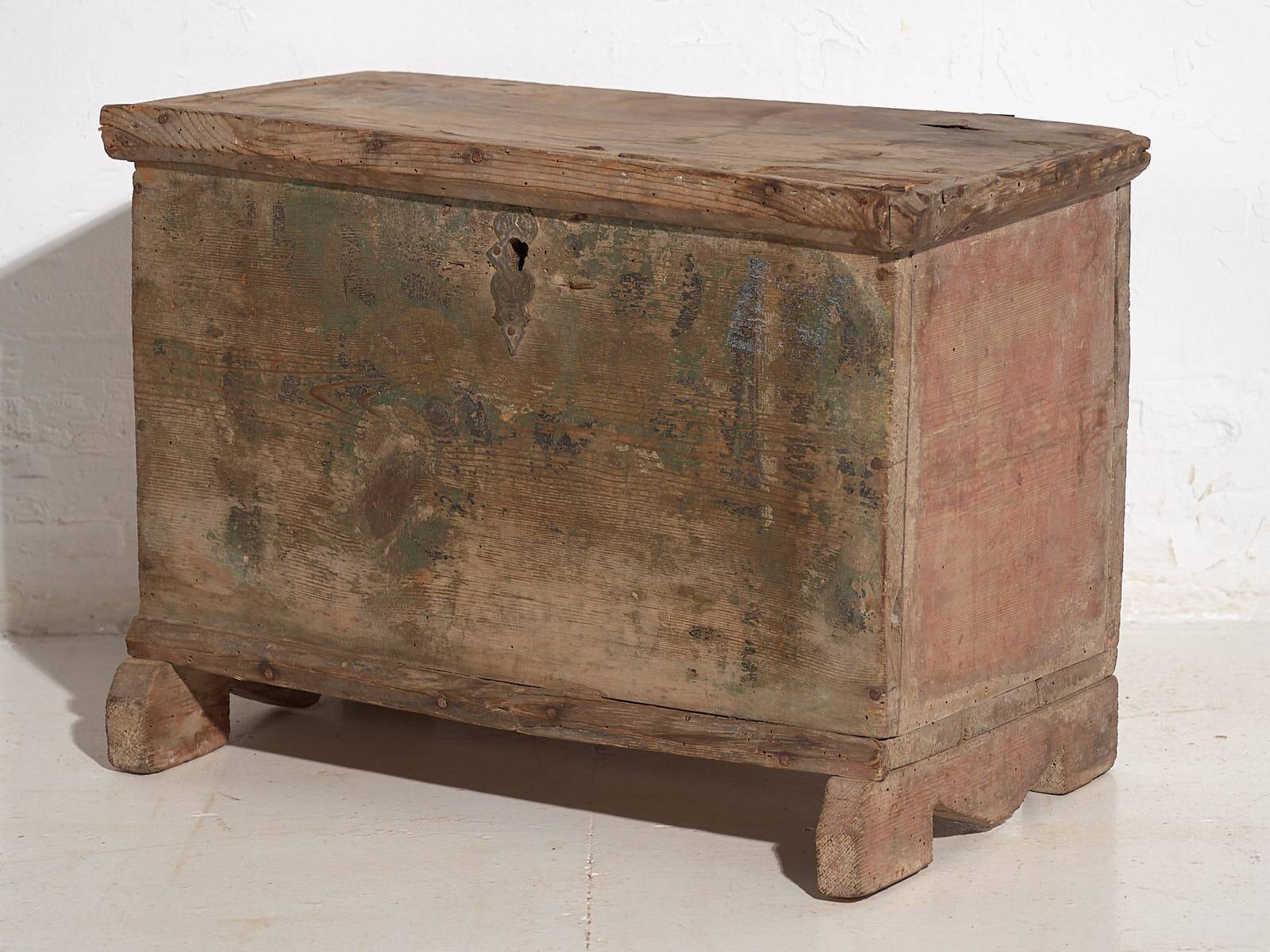 Old green patinated wooden chest (c.1900)