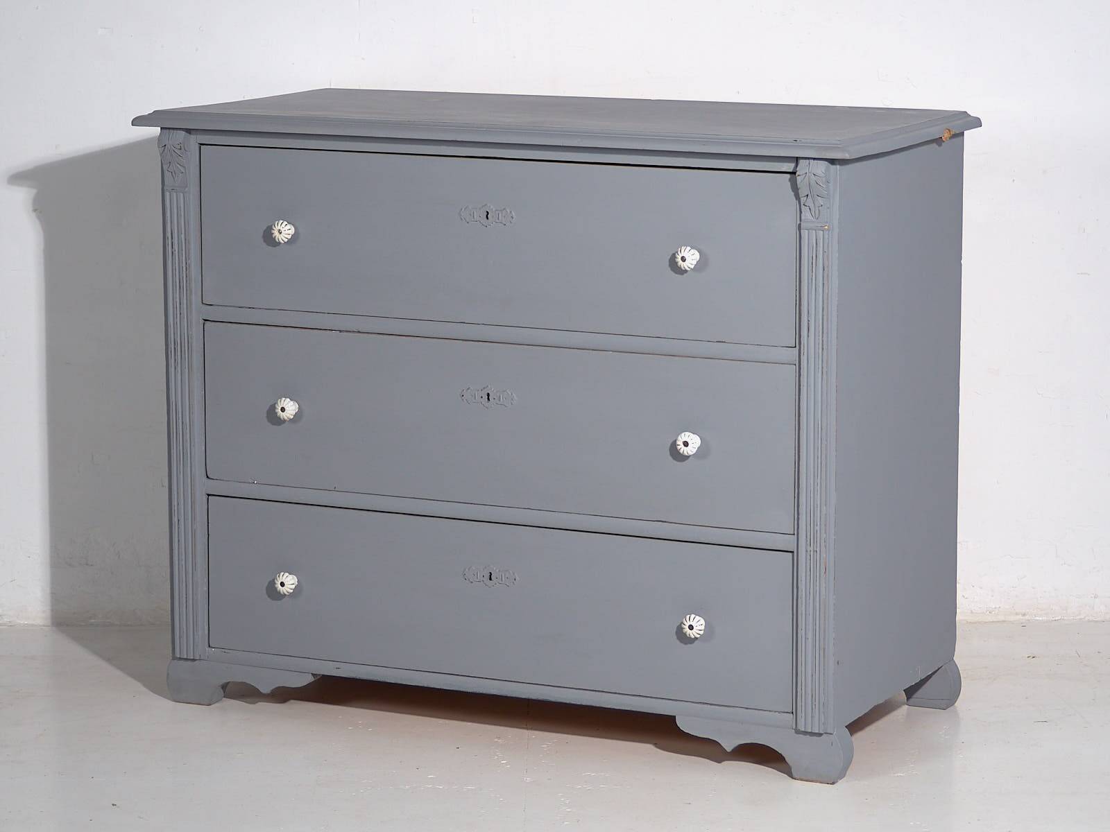 Antique silver-grey chest of drawers (c.1900) #18
