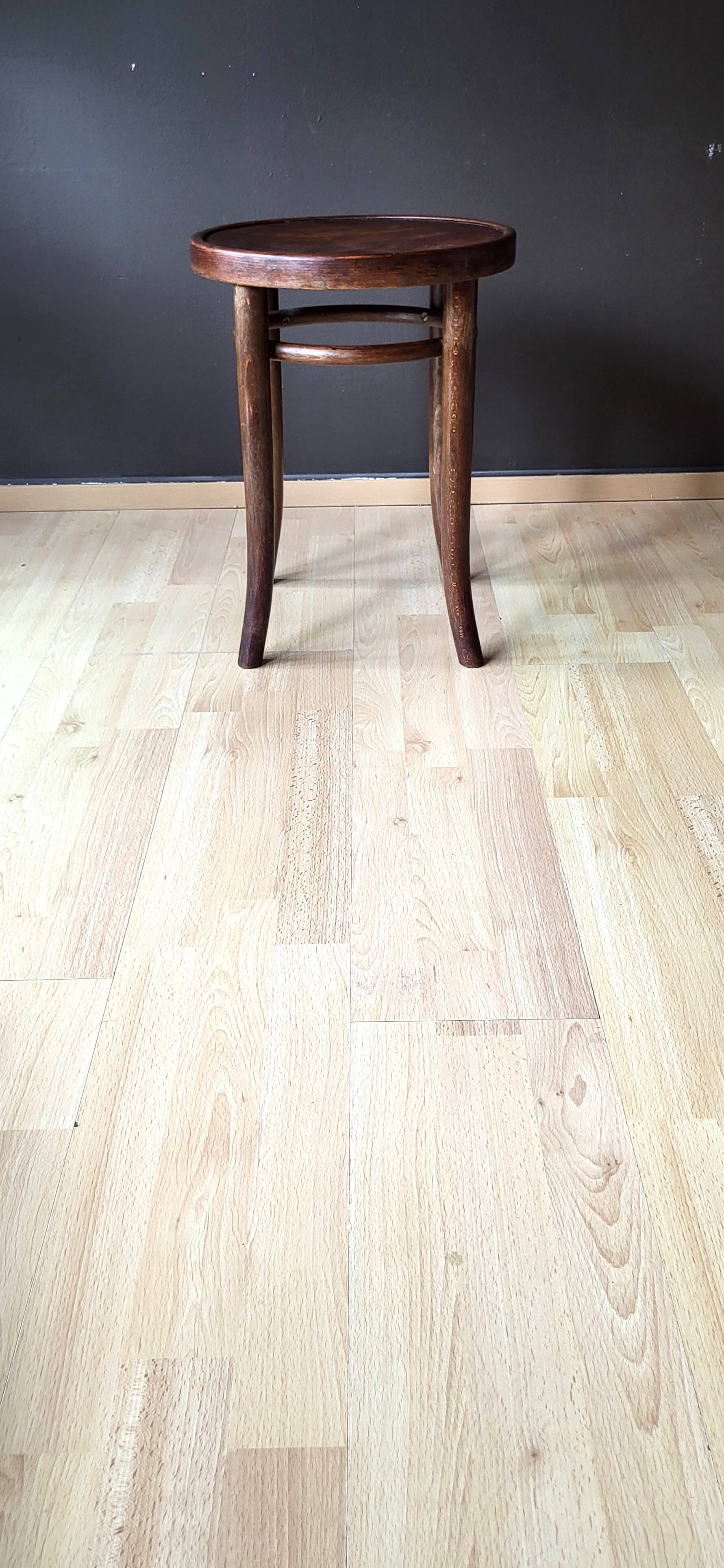 Fischel stool (1885 - 1900)