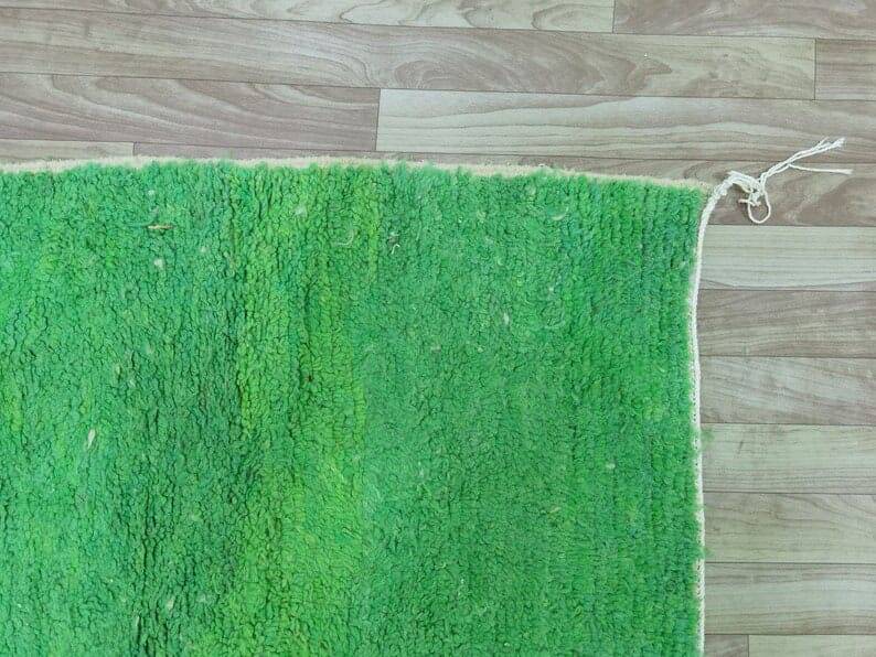 Handmade Moroccan wool Berber rug size 100 x 200 cm