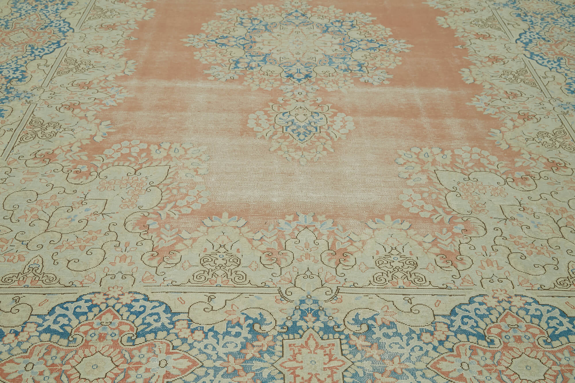 Handmade Oriental Contemporary 1980s 291 cm x 414 cm Beige Wool Carpet