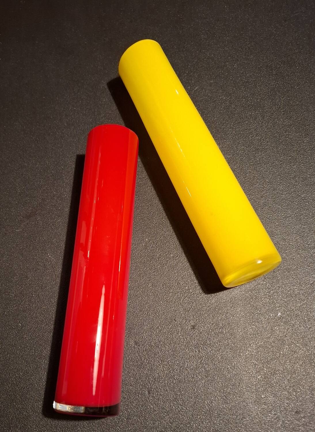 Set of 2 vintage vases