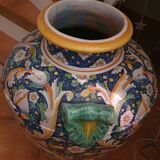Jarre en faience
